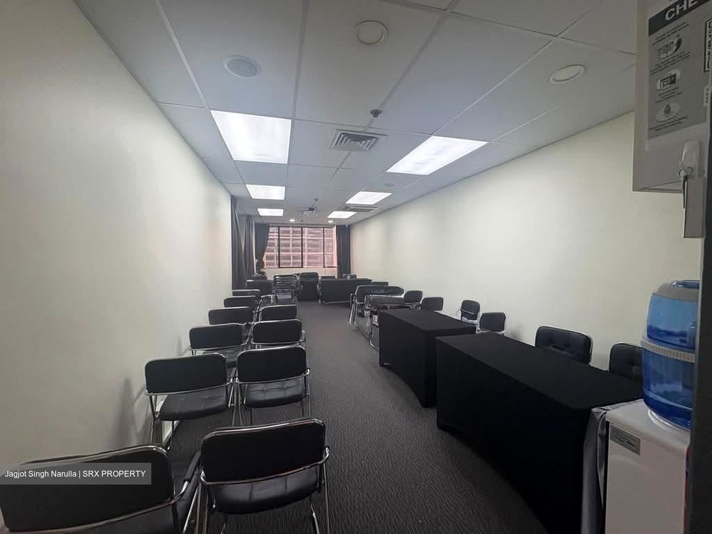 International Plaza (D2), Office #581727611